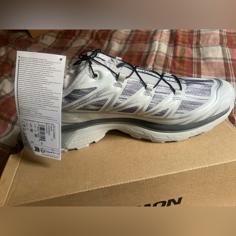 Salomon XT-6 Camo Sneaker in Gray Violet and Silver - Picture 4 of 4